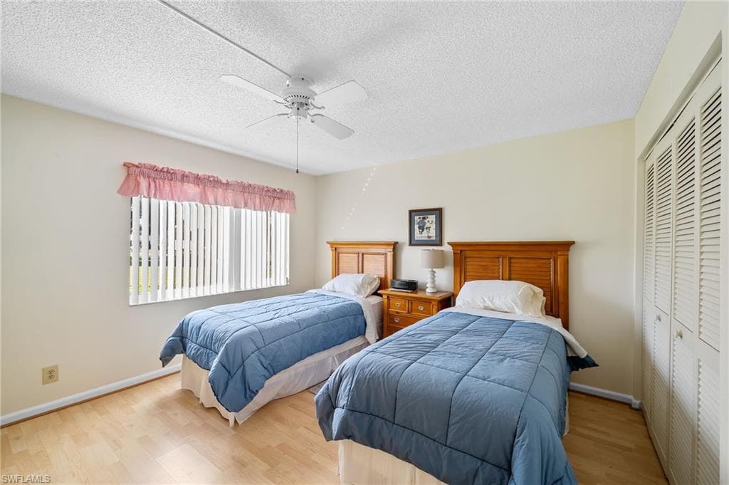 247 Winners CIR # 5, NAPLES FL 34112-19