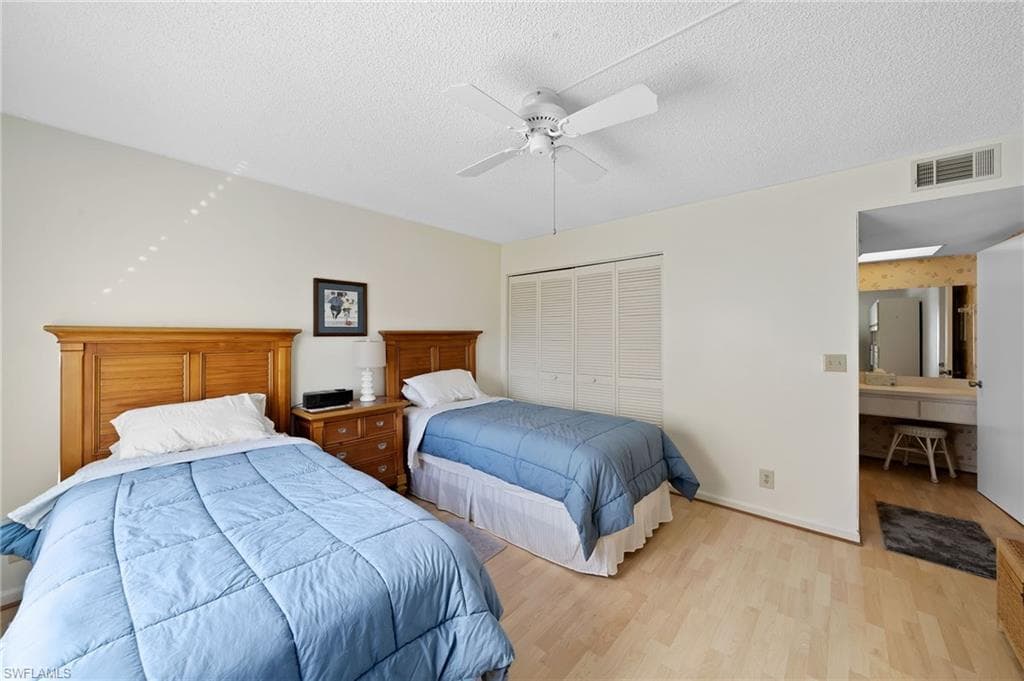 247 Winners CIR # 5, NAPLES FL 34112-20