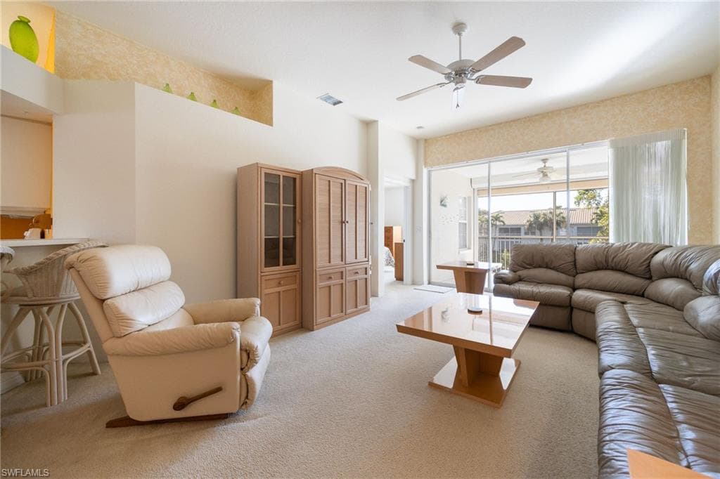 6927 Satinleaf RD N # 203, NAPLES FL 34109-16