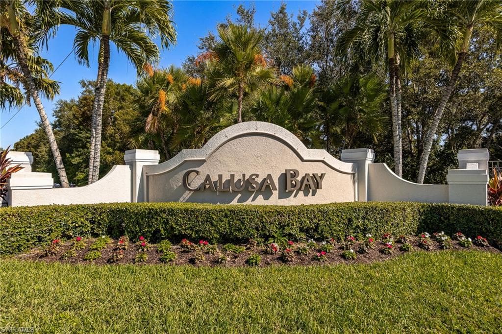 6927 Satinleaf RD N # 203, NAPLES FL 34109-31