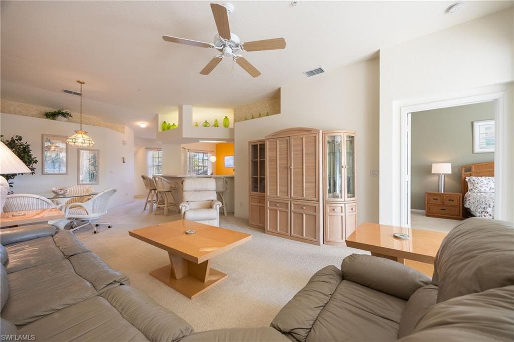 6927 Satinleaf RD N # 203, NAPLES FL 34109-17