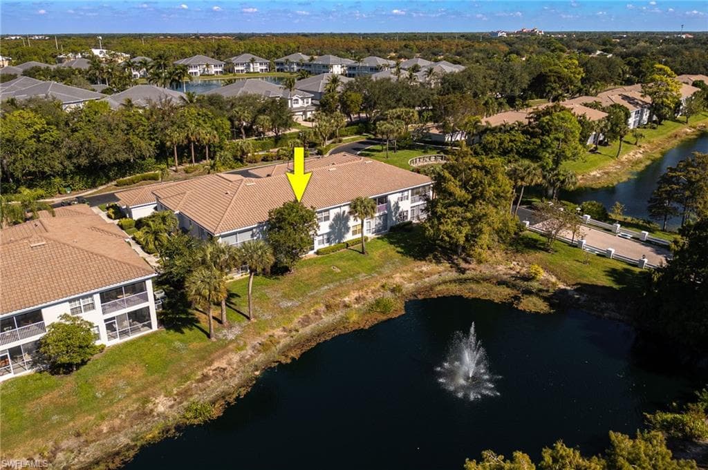 6927 Satinleaf RD N # 203, NAPLES FL 34109-34