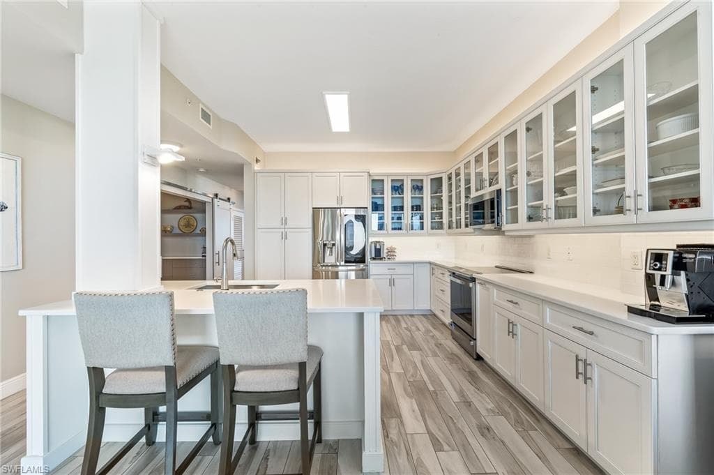 14200 Royal Harbour CT # 301, FORT MYERS FL 33908-18