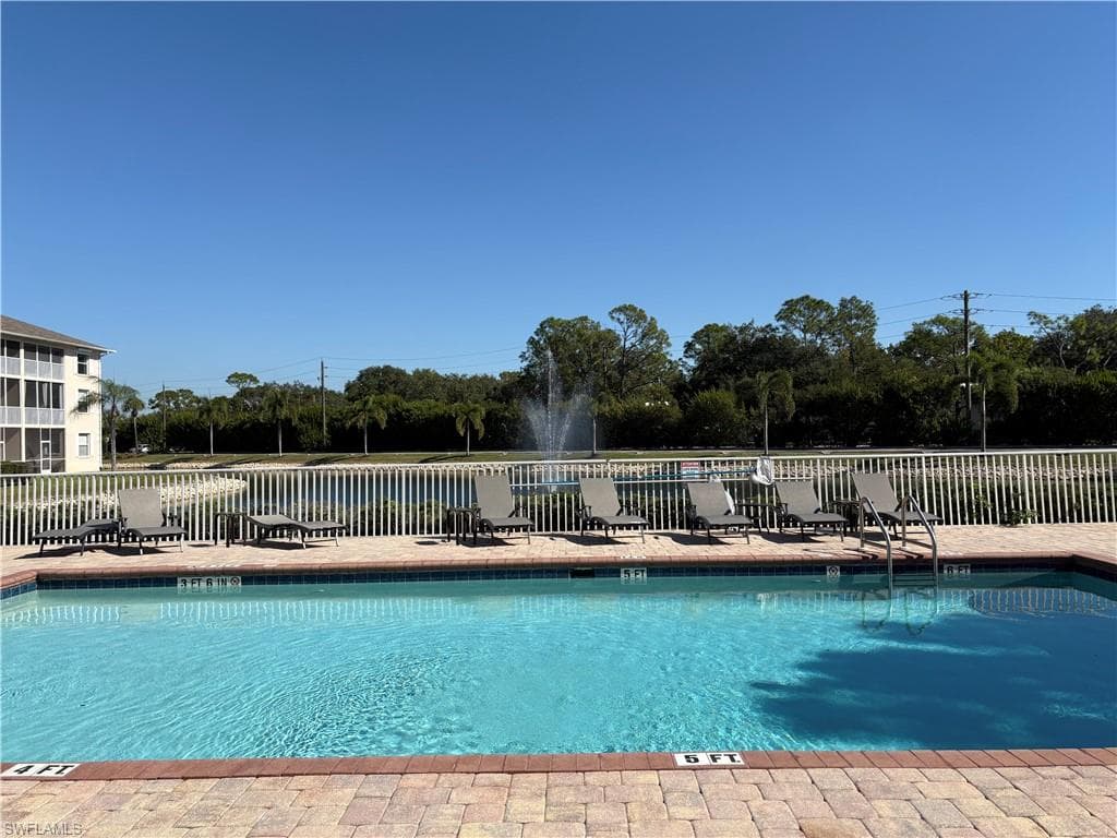 3269 Amanda LN # 2, NAPLES FL 34109-31