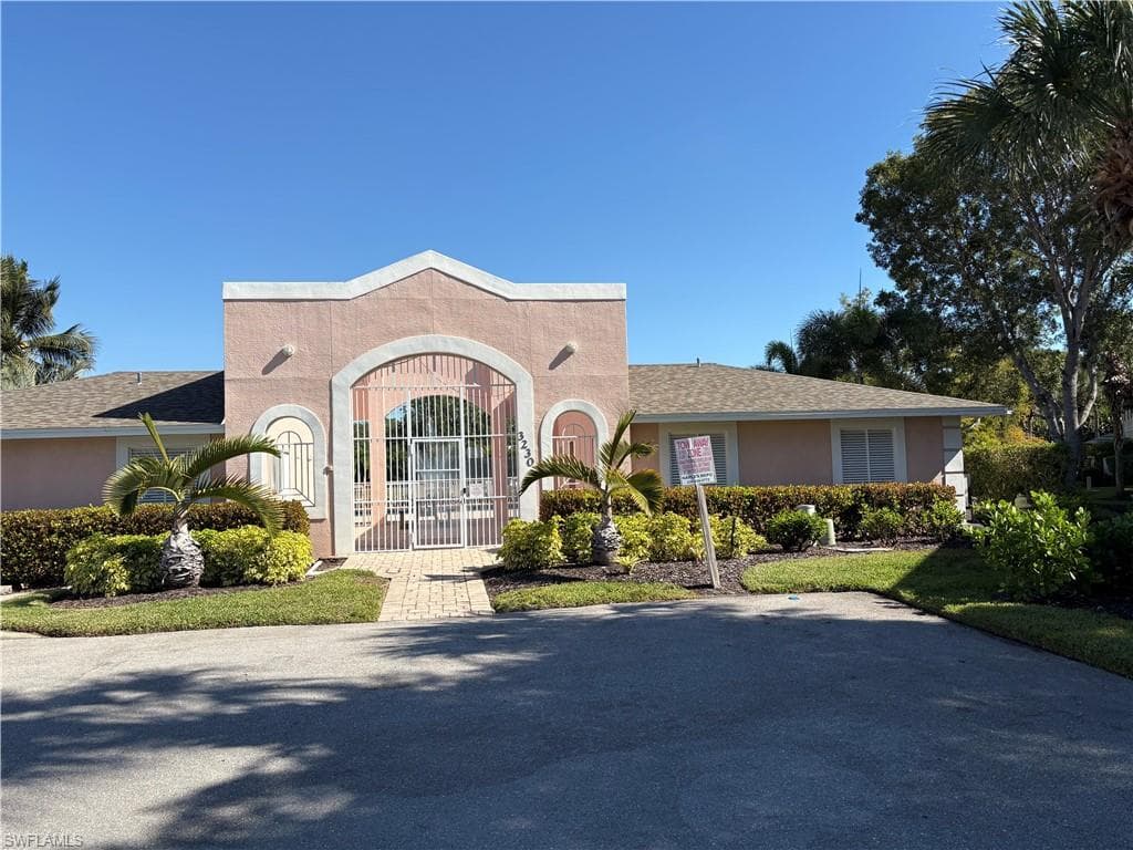 3269 Amanda LN # 2, NAPLES FL 34109-29