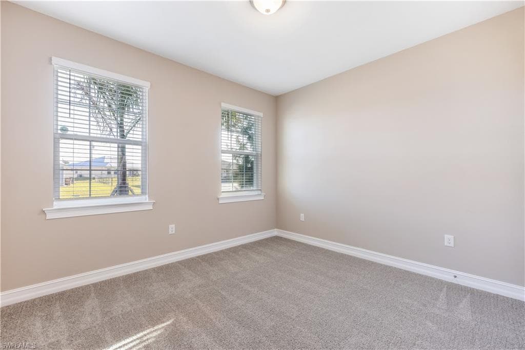 552 SPRING HILL LAKE LOOP, CAPE CORAL FL 33993-21