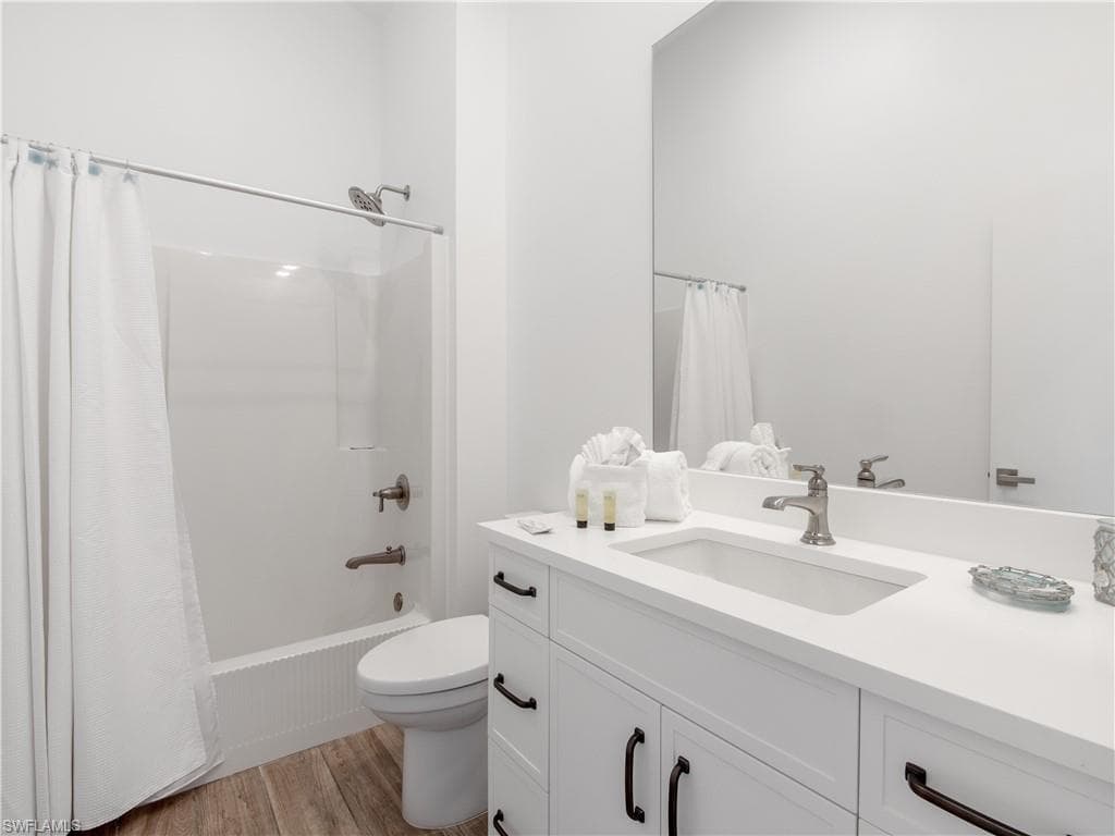 16500 Captiva DR, CAPTIVA FL 33924-32