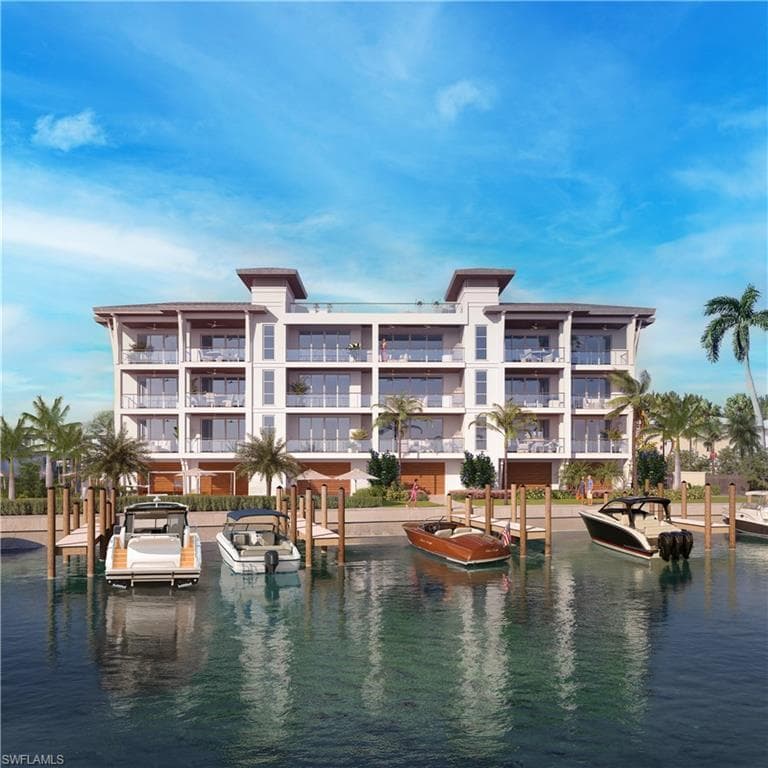 2020 GULF SHORE BLVD N UNIT 201E-1