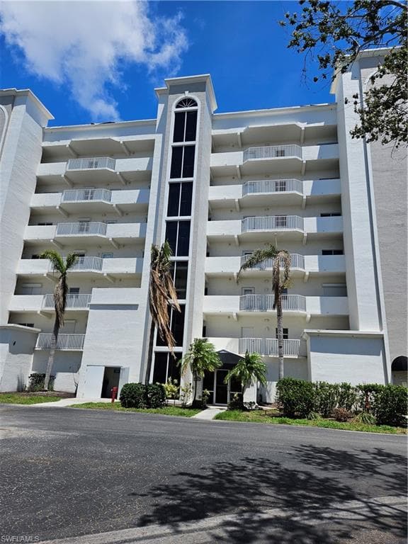 4331 Bay Beach LN 152-19