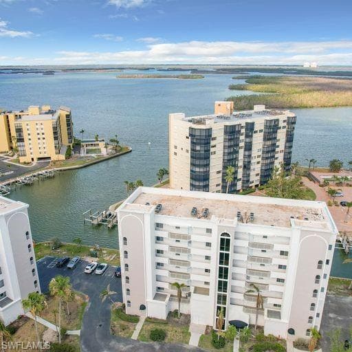 4331 Bay Beach LN 152-24