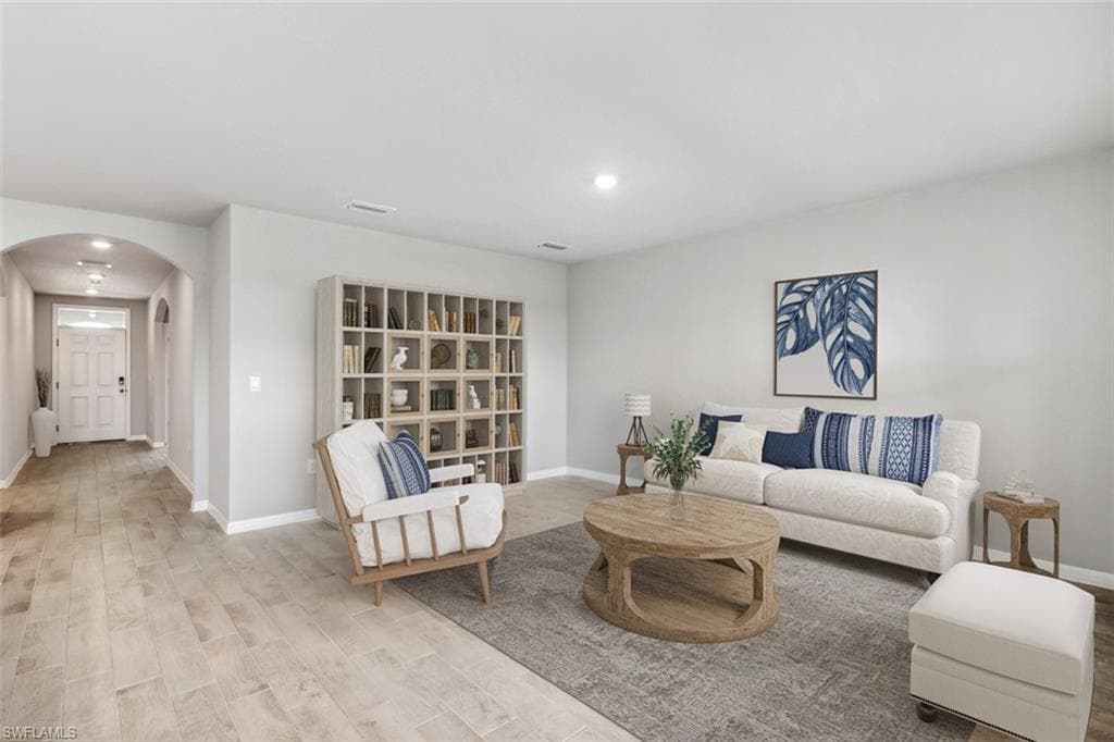 10308 Blooming Blossom CT, FORT MYERS FL 33905-1