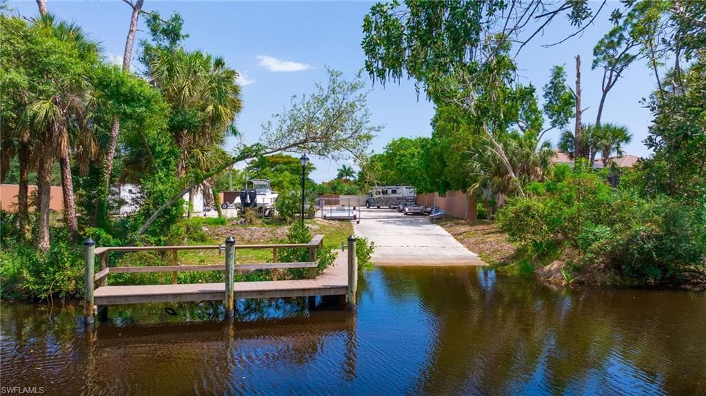 15871 Hampton View CT, FORT MYERS FL 33908-19