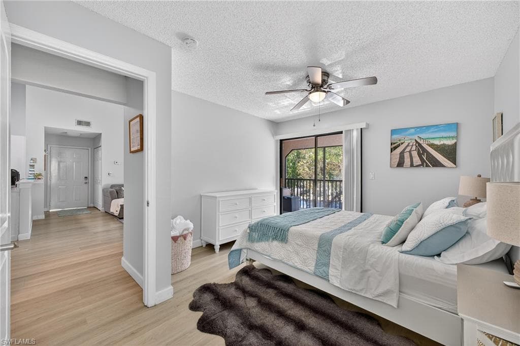 2166 Arbour Walk CIR # 2421, NAPLES FL 34109-22