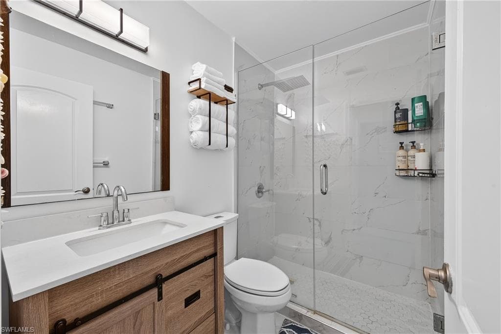 2166 Arbour Walk CIR # 2421, NAPLES FL 34109-21