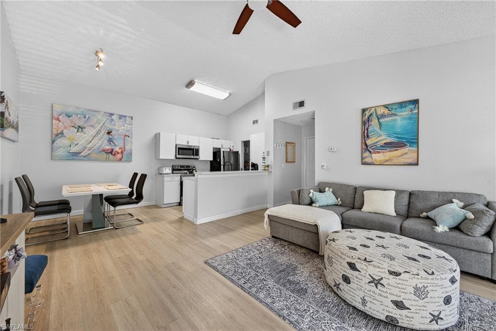 2166 Arbour Walk CIR # 2421, NAPLES FL 34109-4