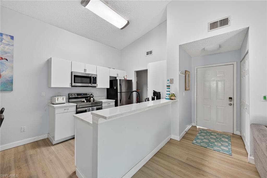 2166 Arbour Walk CIR # 2421, NAPLES FL 34109-13