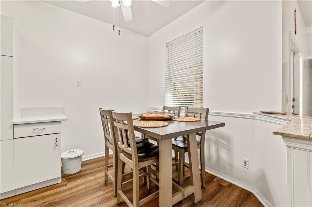 280 Robin Hood CIR # 101, NAPLES FL 34104-5