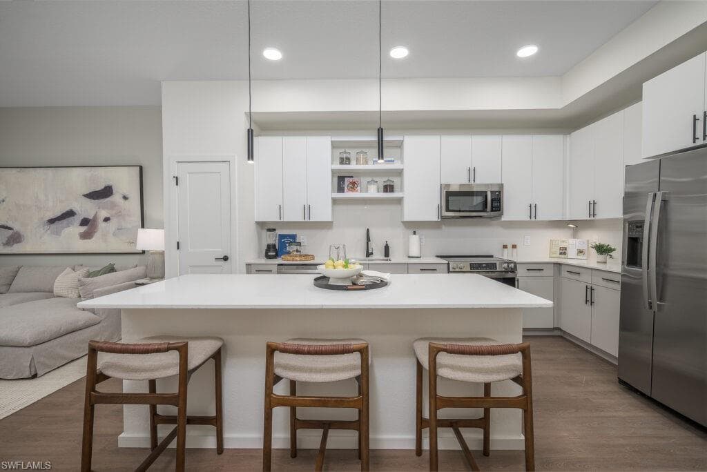 8552 Collier BLVD, NAPLES FL 34114-2