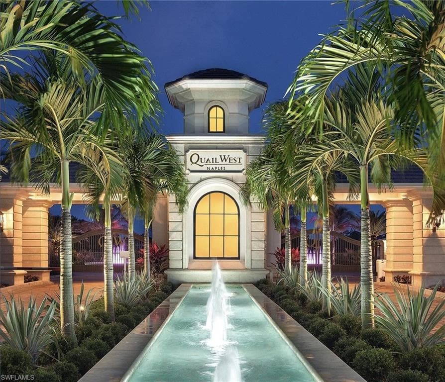 13681 Pondview CIR, NAPLES FL 34119-2