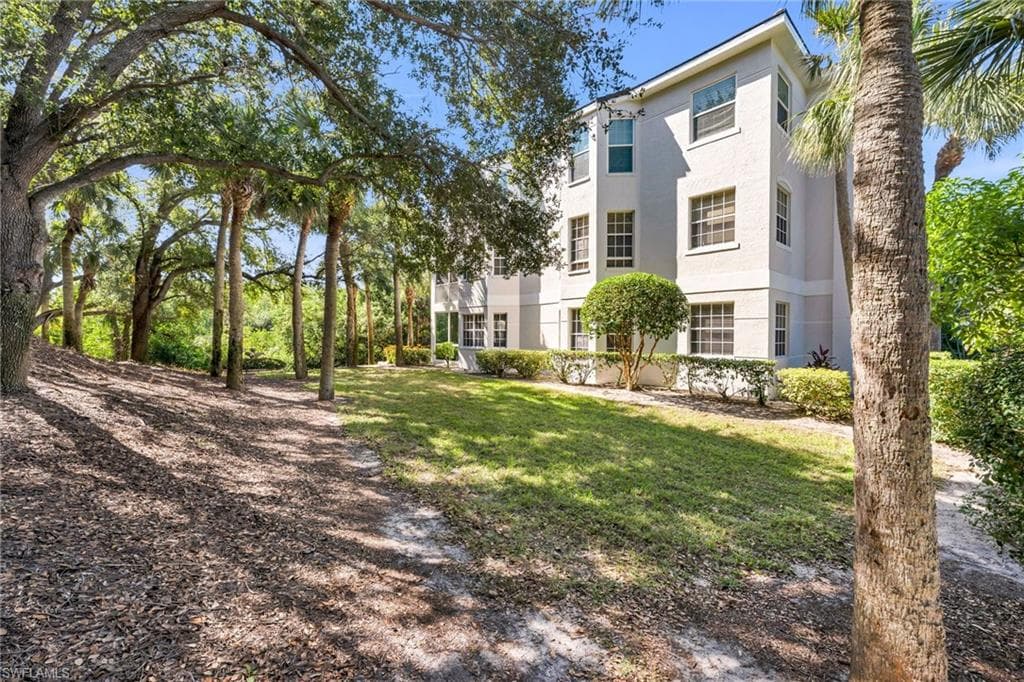 3421 Pointe Creek CT # 101, BONITA SPRINGS FL 34134-15