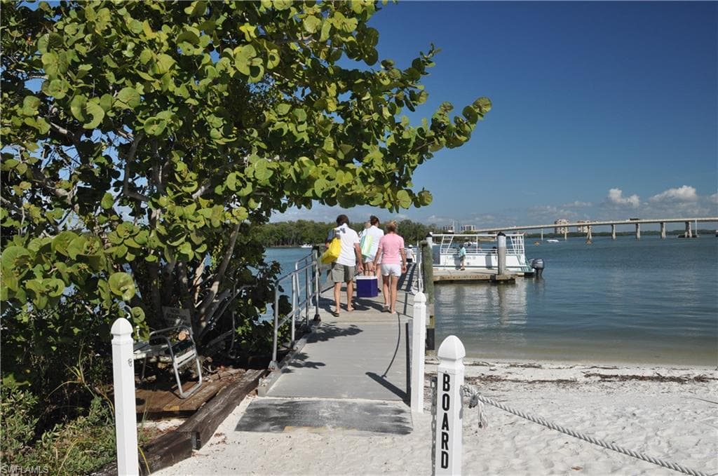 3421 Pointe Creek CT # 101, BONITA SPRINGS FL 34134-18