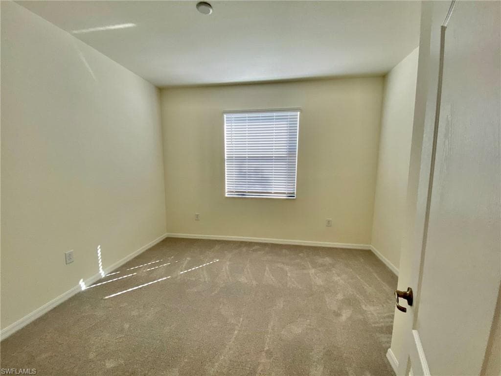 14561 Monrovia LN, FORT MYERS FL 33905-23