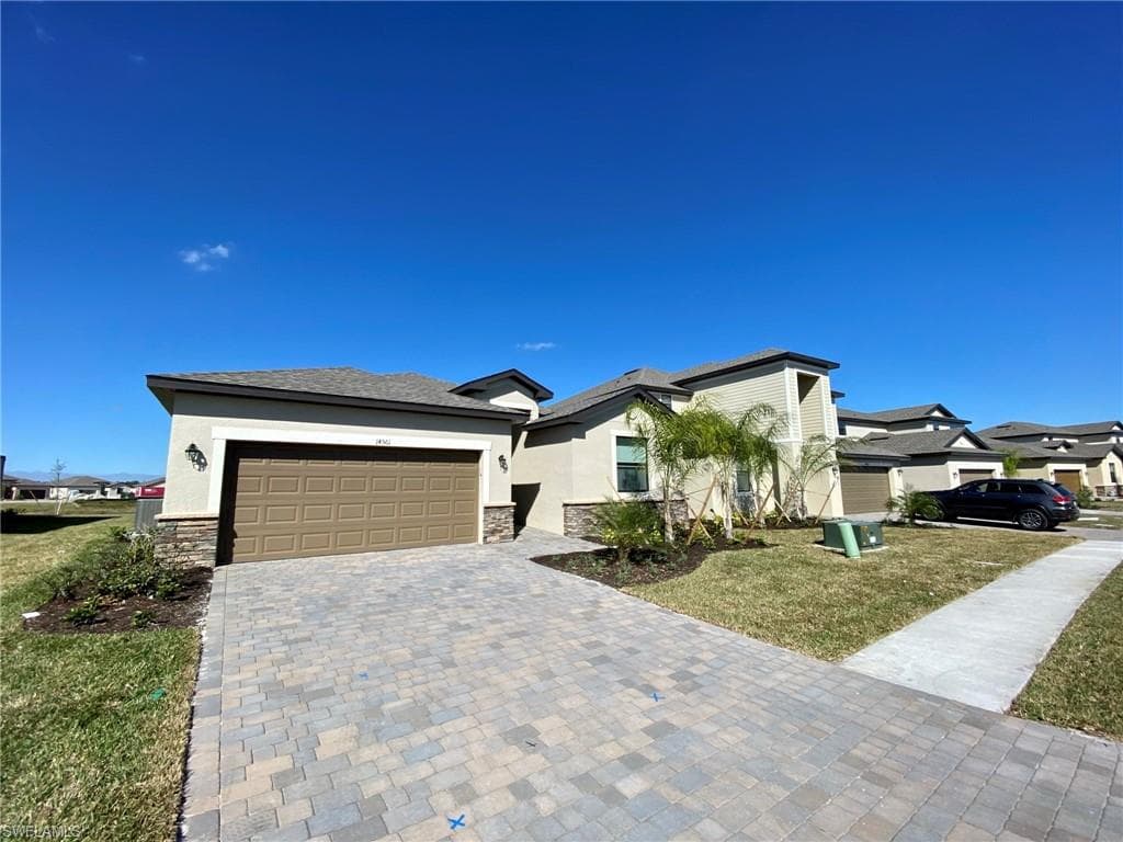 14561 Monrovia LN, FORT MYERS FL 33905-30