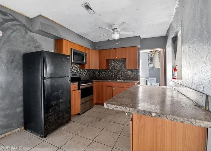 1770 N Markley CT, FORT MYERS FL 33916-9