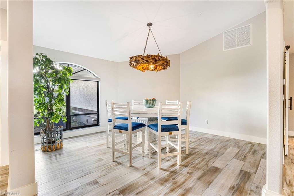 1911 SE 32nd TER, CAPE CORAL FL 33904-16