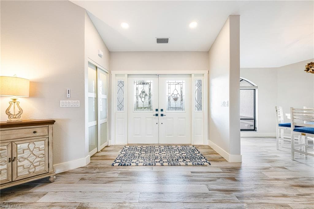 1911 SE 32nd TER, CAPE CORAL FL 33904-15