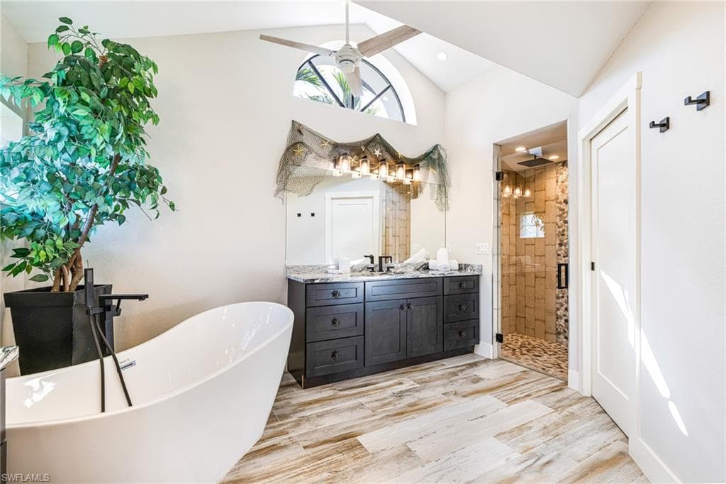 1911 SE 32nd TER, CAPE CORAL FL 33904-21