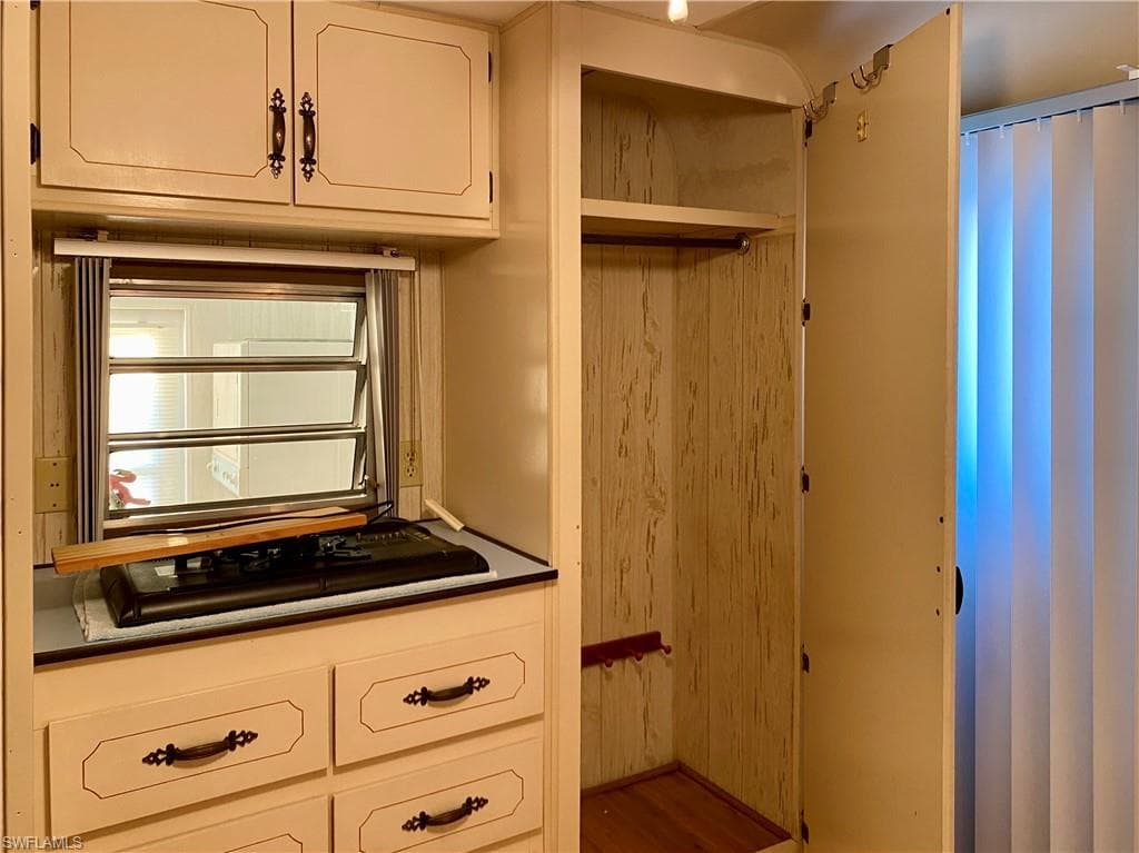 14 Pearl DR # 14P, NAPLES FL 34114-15