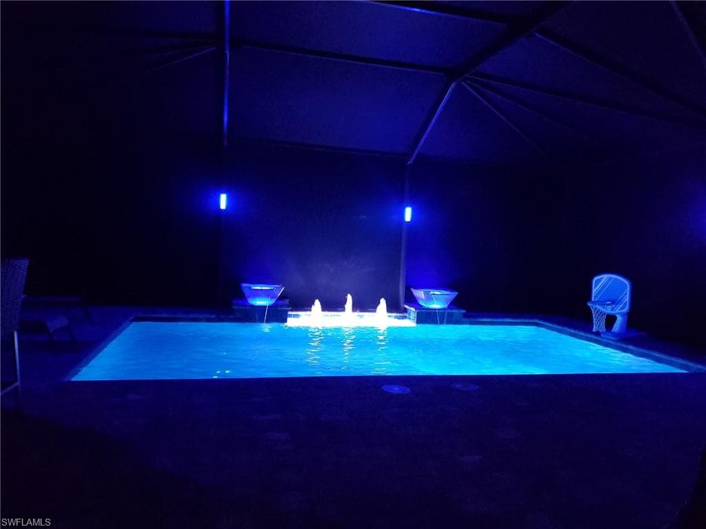 10386 Materita DR, FORT MYERS FL 33913-32