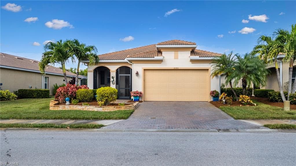 10386 Materita DR, FORT MYERS FL 33913-36