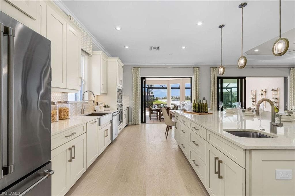 11591 Venetian Lagoon DR, FORT MYERS FL 33913-13