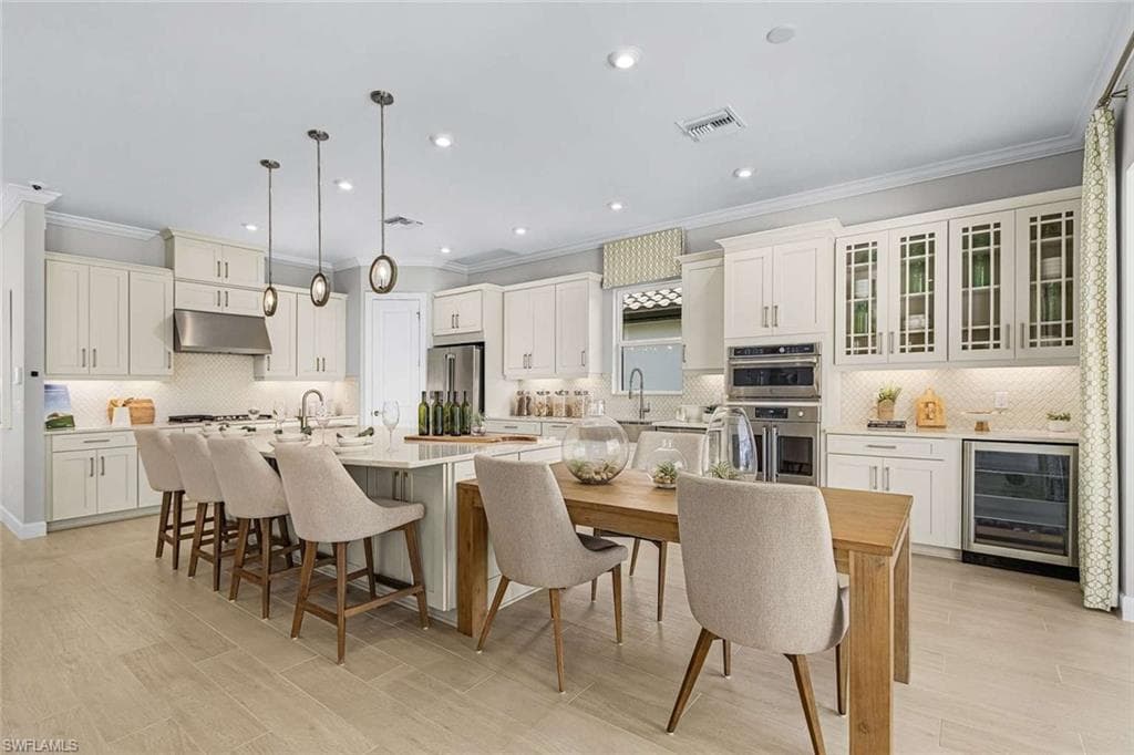 11591 Venetian Lagoon DR, FORT MYERS FL 33913-10