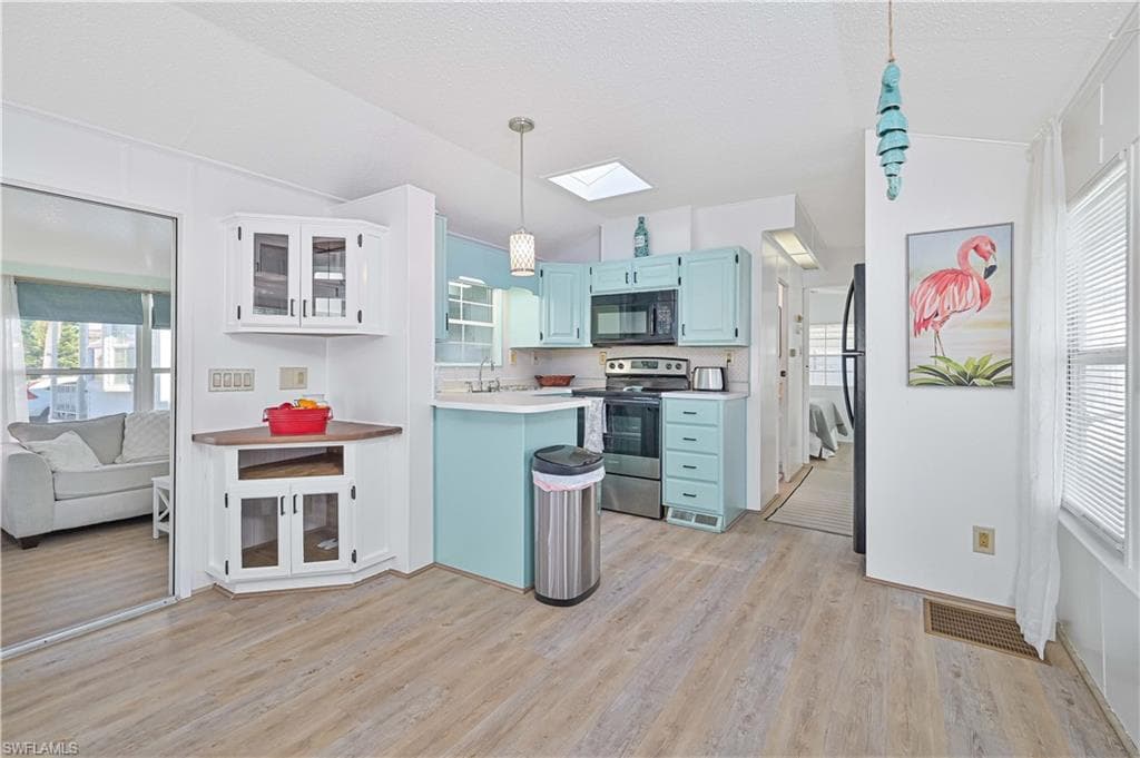 4751 Liberty LN W, ESTERO FL 33928-11