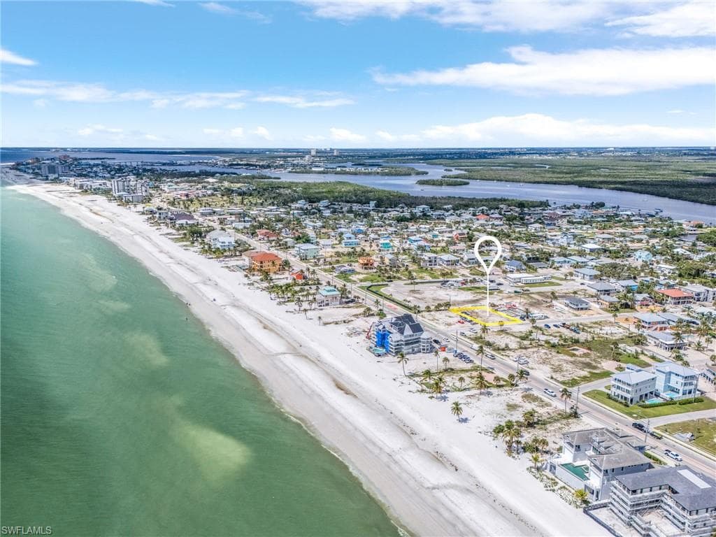 101-103 Andre Mar DR, FORT MYERS BEACH FL 33931-11