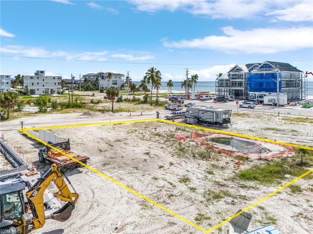 101-103 Andre Mar DR, FORT MYERS BEACH FL 33931-6