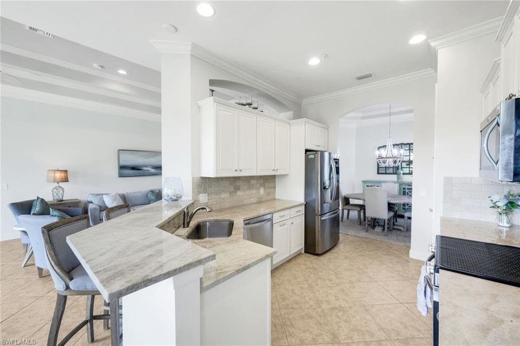 9550 Ironstone TER # 201, NAPLES FL 34120-11