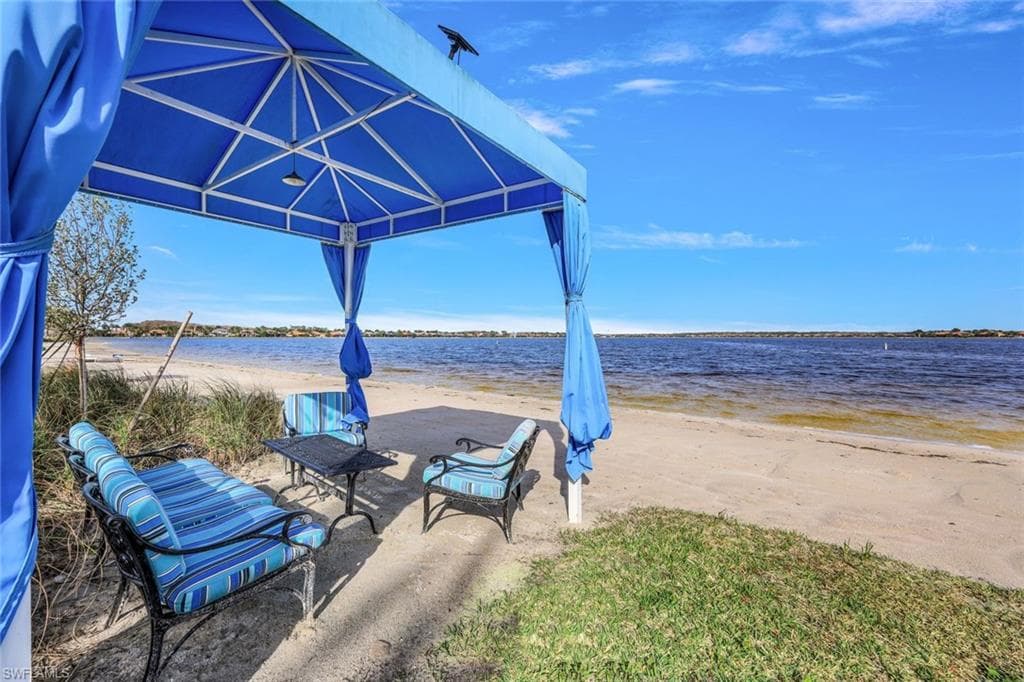 9550 Ironstone TER # 201, NAPLES FL 34120-39
