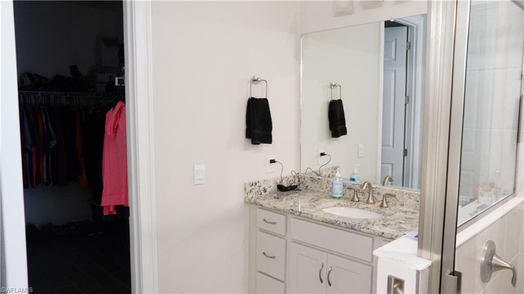 860 Heather Lake AVE, CAPE CORAL FL 33993-11