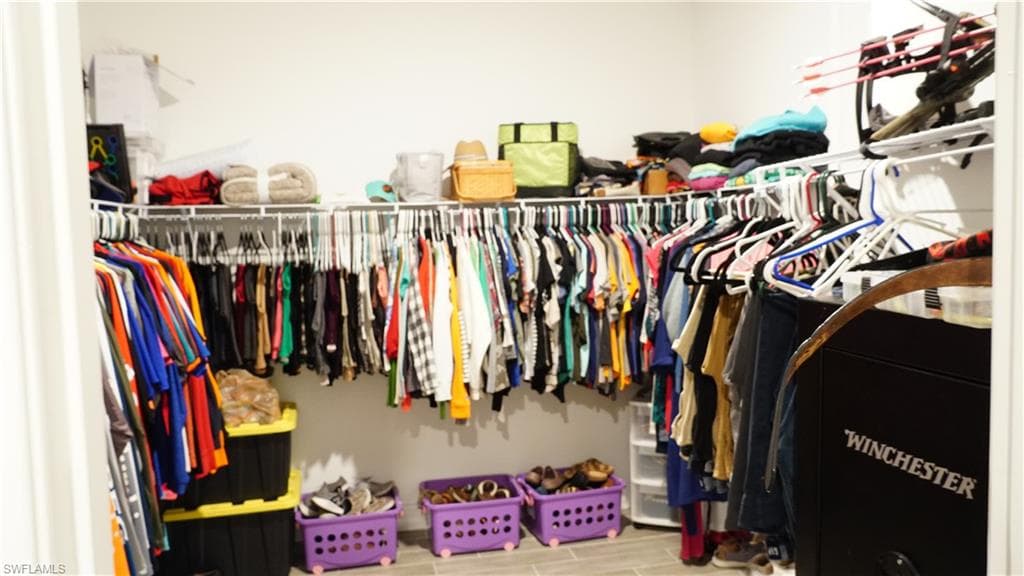 860 Heather Lake AVE, CAPE CORAL FL 33993-6