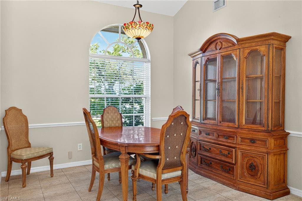 1445 Argyle DR, FORT MYERS FL 33919-5