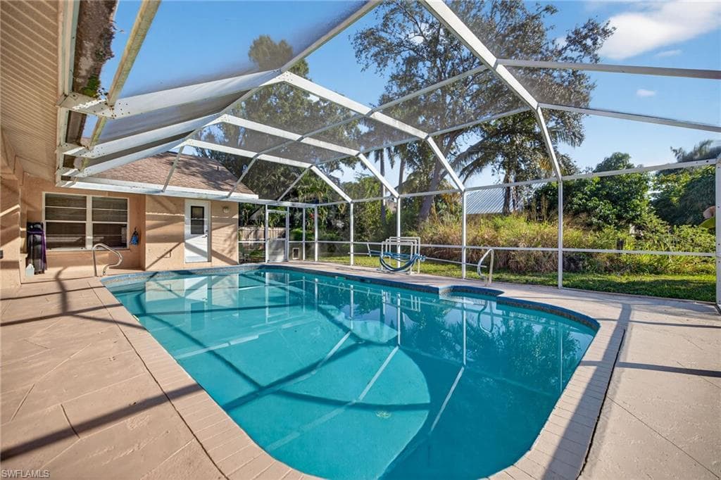 1445 Argyle DR, FORT MYERS FL 33919-24