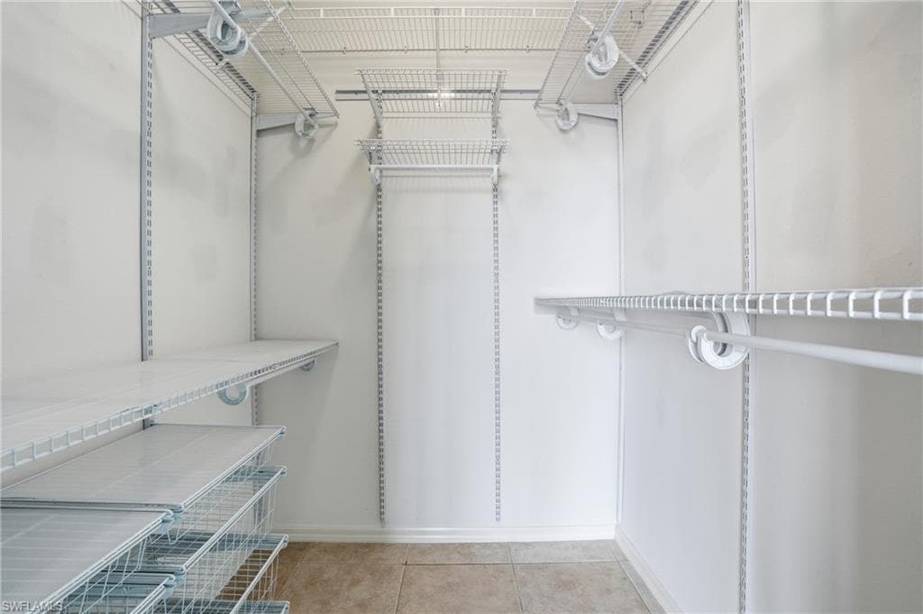 4411 Bay Beach LN # 762, FORT MYERS BEACH FL 33931-27