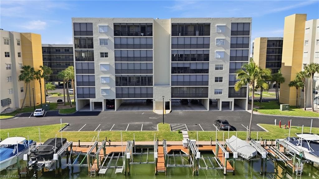 4411 Bay Beach LN # 762, FORT MYERS BEACH FL 33931-44