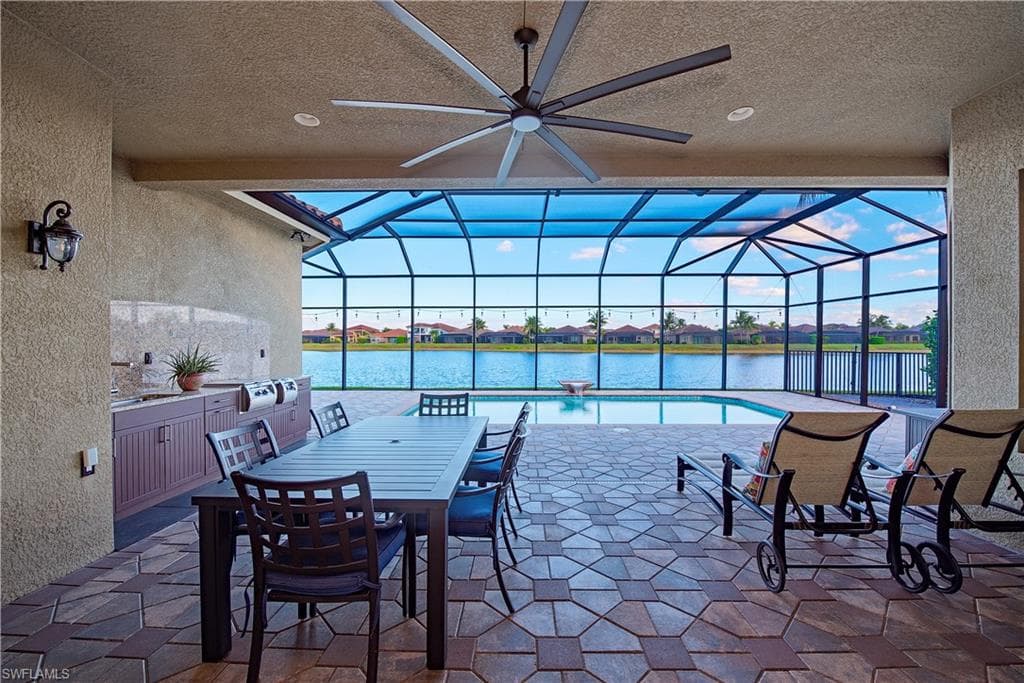 2975 Cinnamon Bay CIR, NAPLES FL 34119-5