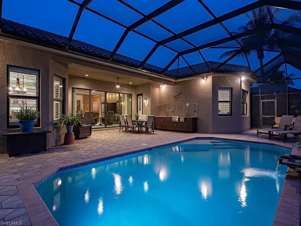 2975 Cinnamon Bay CIR, NAPLES FL 34119-2