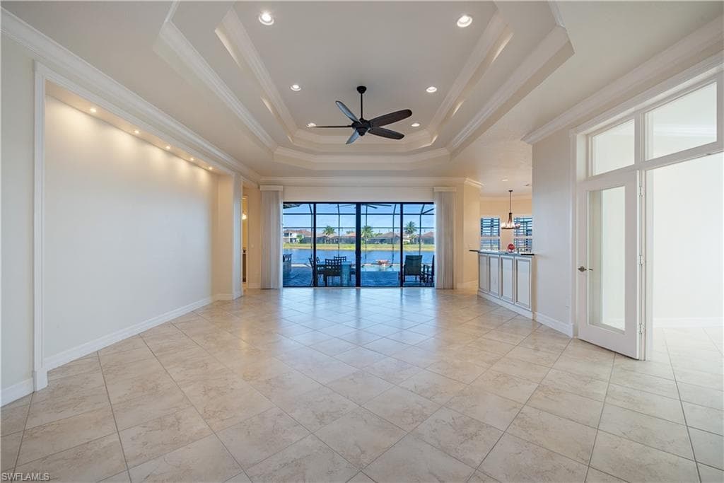 2975 Cinnamon Bay CIR, NAPLES FL 34119-7